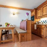 Aparthotel Pierre & Premium Les Hauts Bois 4*