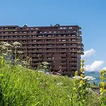 Pierre & Premium Les Hauts Bois 4*