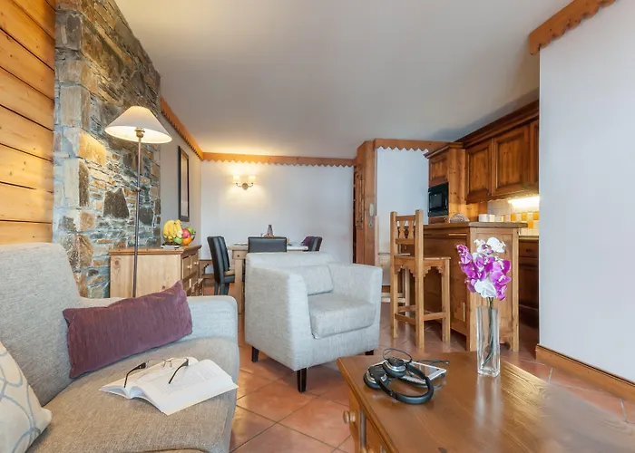 Aparthotel Pierre & Premium Les Hauts Bois 4*