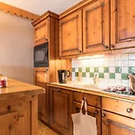 Pierre & Premium Les Hauts Bois 4*