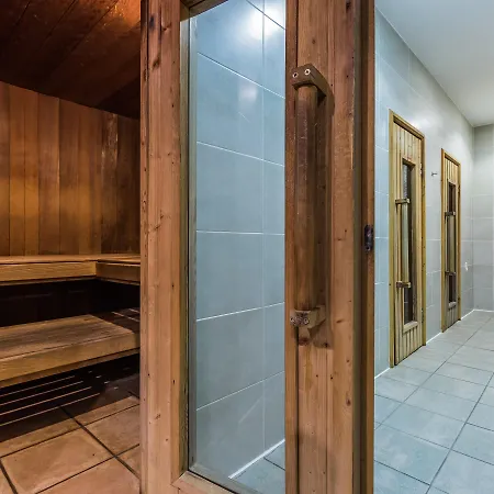 Апарт-отель Pierre & Premium Les Hauts Bois 4*