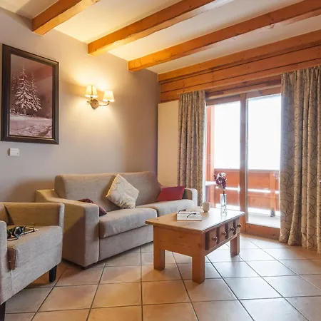 Апарт-отель Pierre & Premium Les Hauts Bois 4*