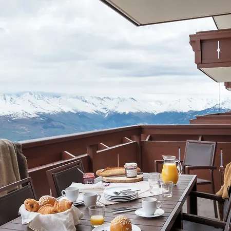 Apart-hotel Pierre & Premium Les Hauts Bois 4*