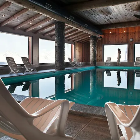 Hotel apartamentowy Pierre & Premium Les Hauts Bois