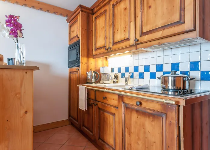 Pierre & Premium Les Hauts Bois Lejlighedshotel 4*